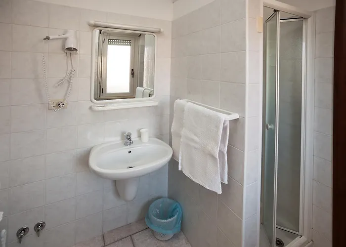 酒店 Garden 阿尔巴·阿德里亚蒂卡